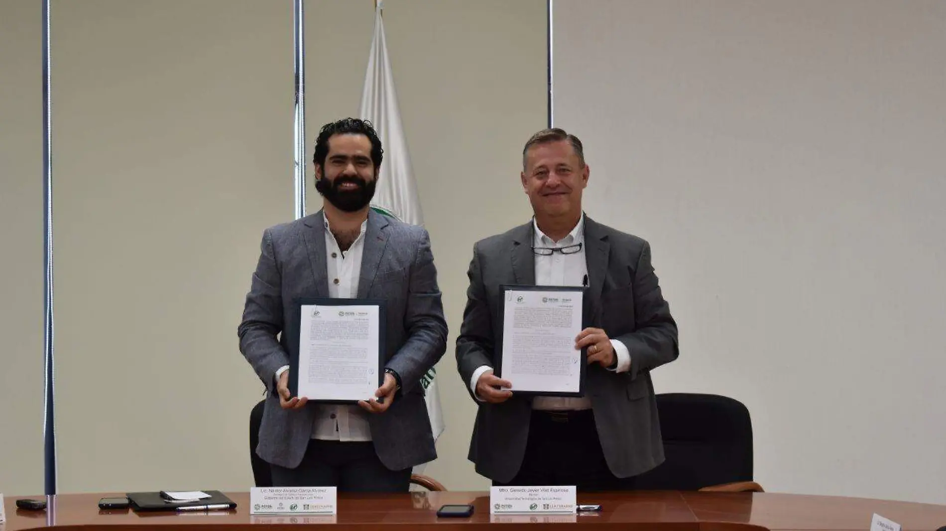 Firman convenio de colaboración 1